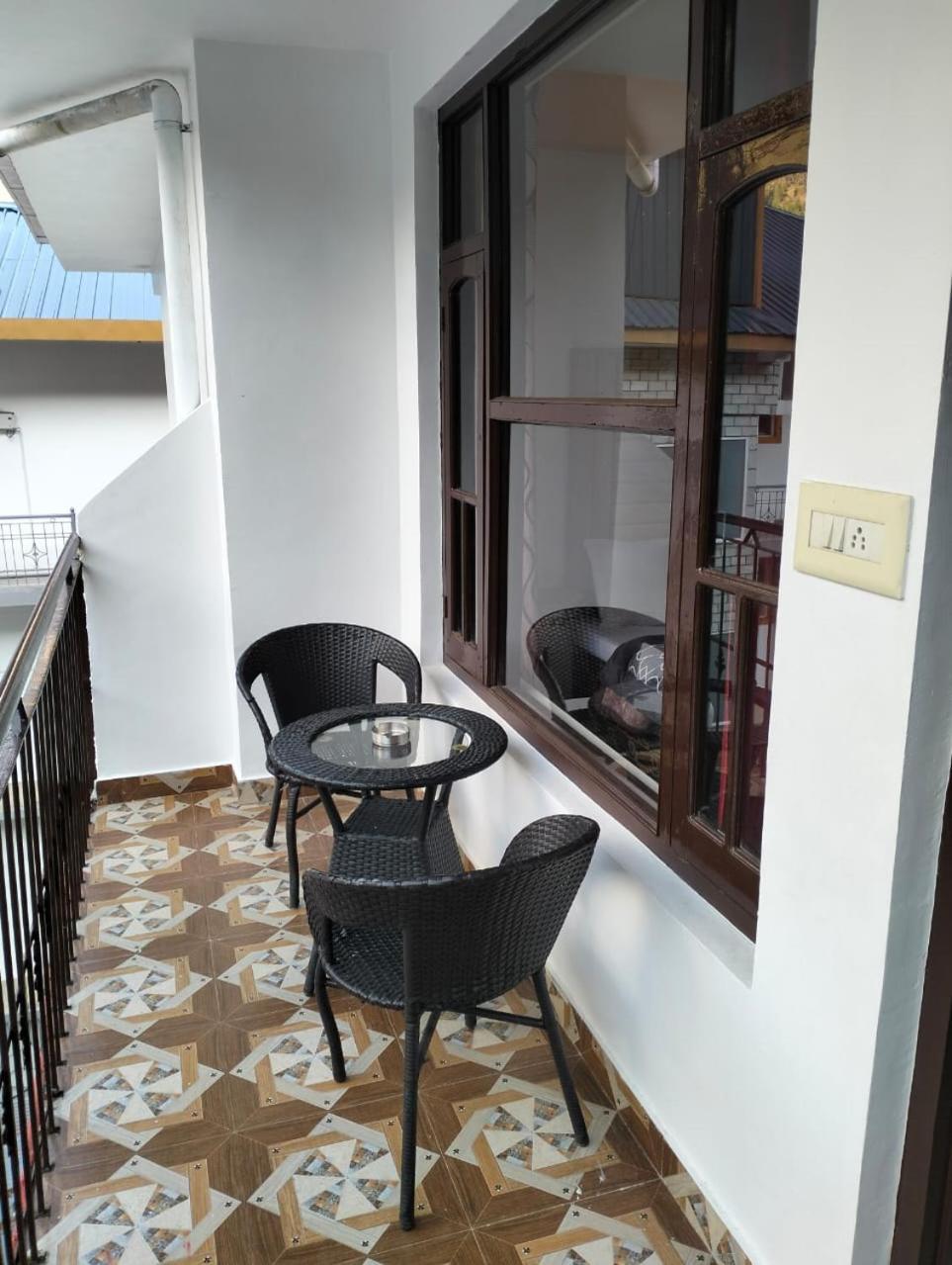 Aman Inn 达兰萨拉 外观 照片